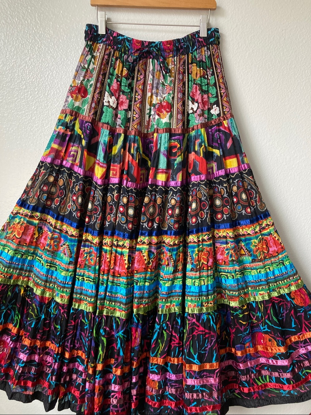 Vintage 90s Y2K Maxi Skirt Fish Floral Fruit Abstract Satin Ribbon trim sz M